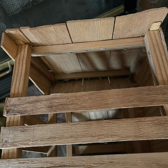 HAND-MADE Wooden Nativity Stable!  One of a kind!🤩Christmas Essential!🎄💒🎁🎁❤️ - Picture 4 of 8